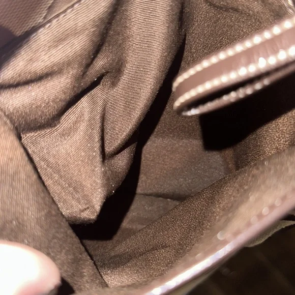 NWOT coach brown signature crossbody with adjustable straps3 big spots nice 👍 - Picture 3 of 13